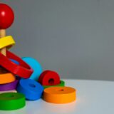 代表性ヒューリスティックとは？「典型らしさ」で判断する心理と、思い込みを減らす方法